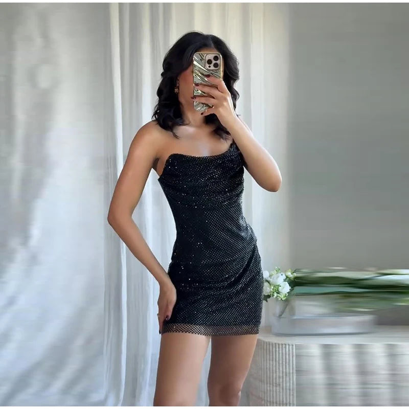 Abito da festa in pelle con ritaglio sexy Guaina senza maniche Lunghezza pavimento Scava fuori Bustier Abito aderente Abiti da sera con cerniera divisa sul retro