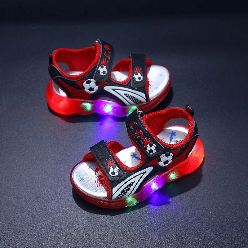 Sandali estivi Nuovo Sport Comfort Scarpe da bambino Antiscivolo Traspirante Morbido Light Up Scarpe da ragazzo Moda Spiaggia Sandali casual Босоножки