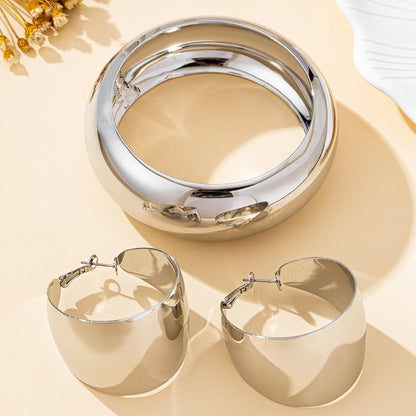 Ensemble de bijoux pour femmes, bracelet et boucles d'oreilles brillants, simples et élégants, adaptés au quotidien et aux vacances