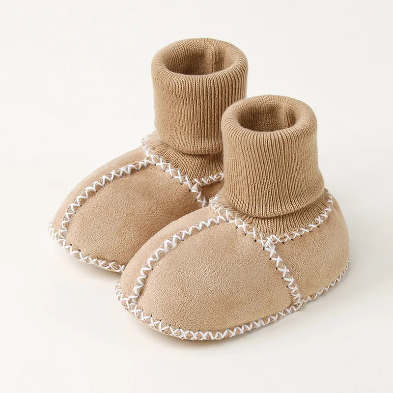 Scarpe spesse in pelle scamosciata per bambini Neonati Stivaletti caldi in peluche invernale Stivaletti per ragazze in pelliccia Pelle di pecora unisex Bambini Ragazzo Primi camminatori