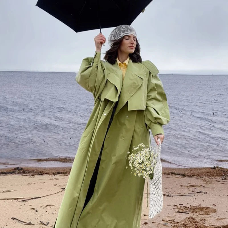 Elegante giacca a vento lunga con risvolto pieghettato verde da donna manica lunga con scollo a V cintura con lacci giacca ampia Lady High Street capispalla quotidiano