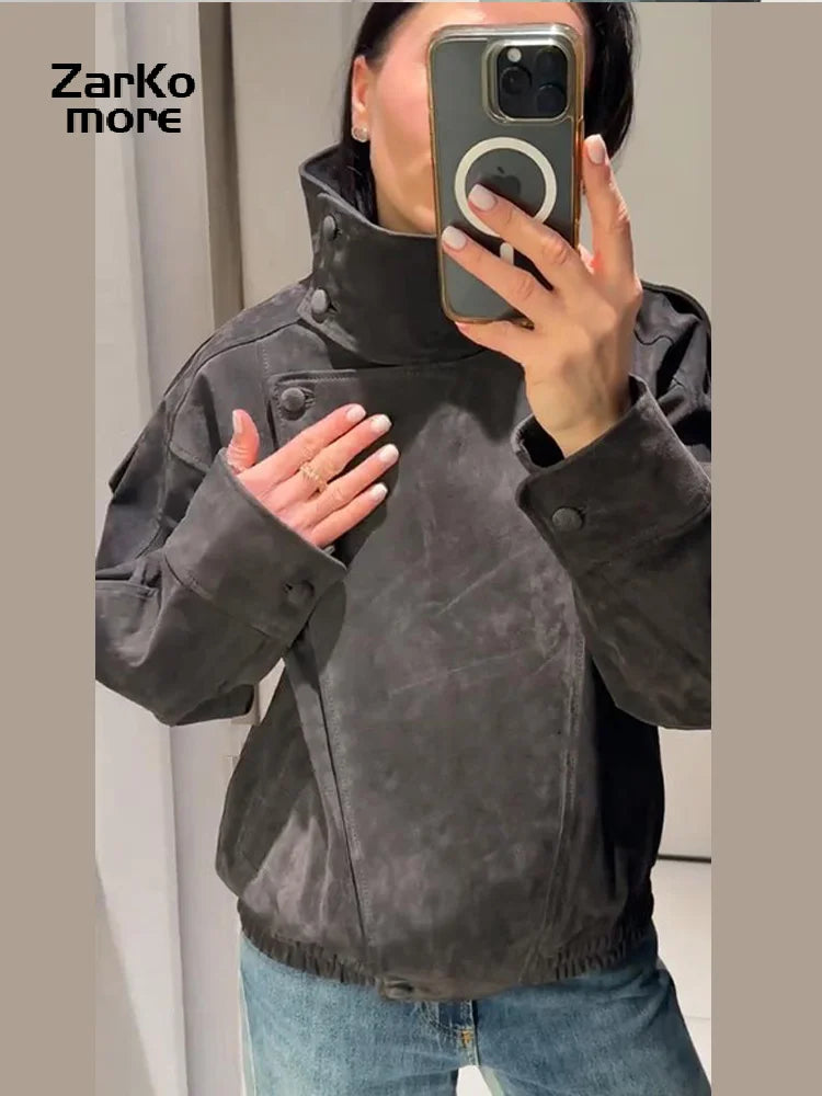 Giacca bomber da donna in camoscio grigio scuro, con colletto alla coreana, maniche lunghe, oversize, asimmetrica, stile street, giacche da donna autunno 2026