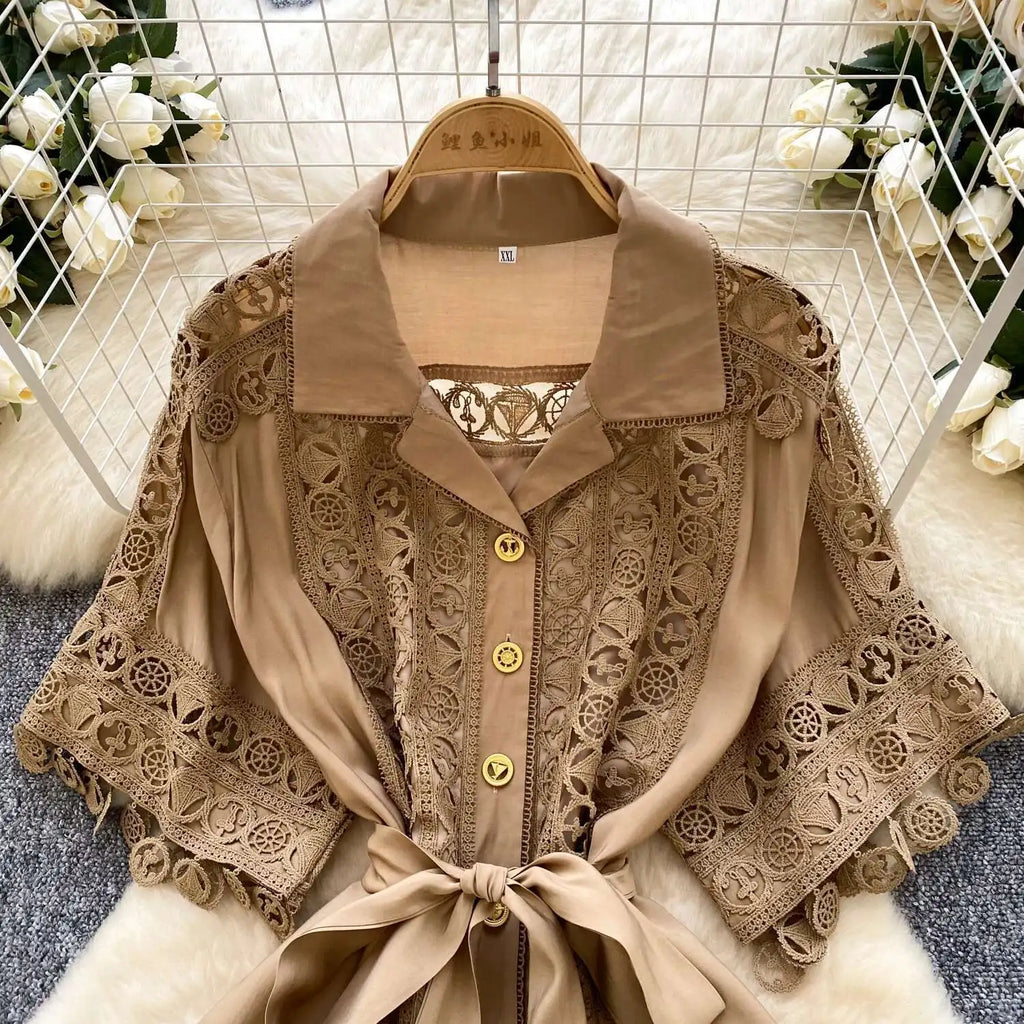 Abiti midi scavati di lusso Camicia da donna Vacanza estiva Elegante bottone monopetto Cintura in pizzo Ricamo Vestido lungo da festa