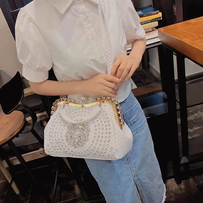 Borsa a tracolla di alta qualità da donna estate 2024 nuova borsa a tracolla di nicchia con texture esplosiva borsa di grande capacità tempestata di diamanti
