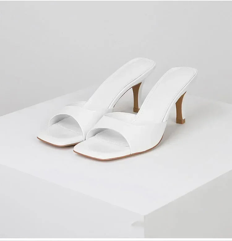 Sandales d'Été pour Femme 2026 : Claquettes Élégantes à Bout Carré, Talons Hauts de Luxe, Sexy et Décontractées pour Cérémonies et Bal de Promo