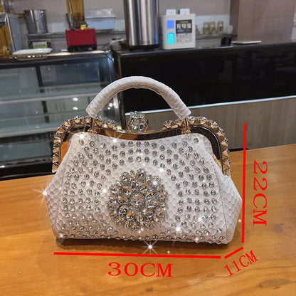 Borsa a tracolla di alta qualità da donna estate 2024 nuova borsa a tracolla di nicchia con texture esplosiva borsa di grande capacità tempestata di diamanti
