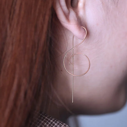 Orecchini con simbolo musicale alla moda per le donne Orecchini semplici con chiave tripla Nota Personalità della moda Temperamento Gioielli femminili 1 paio