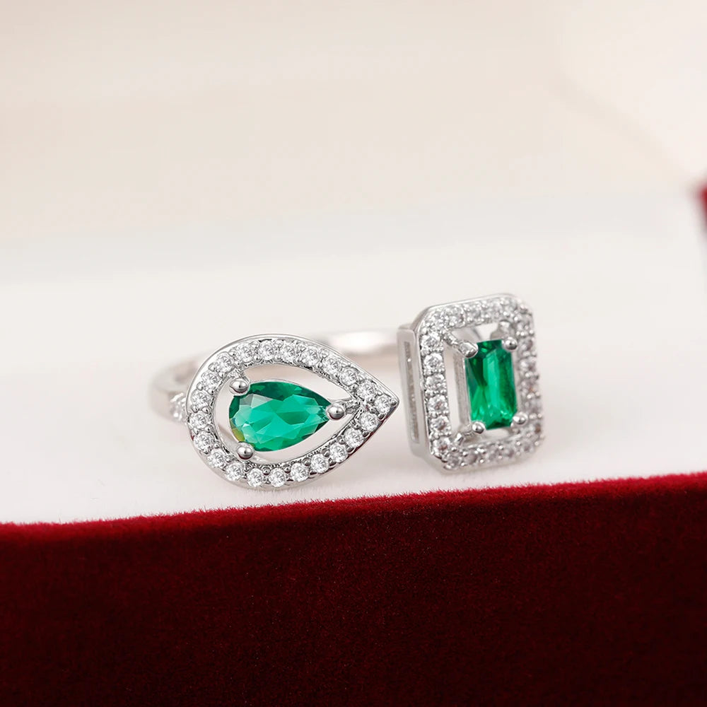 Huitan Anelli di apertura del polsino a forma geometrica per le donne Colore argento/Colore oro Nobile anello con zirconi cubici Accessorio Gioielli di moda