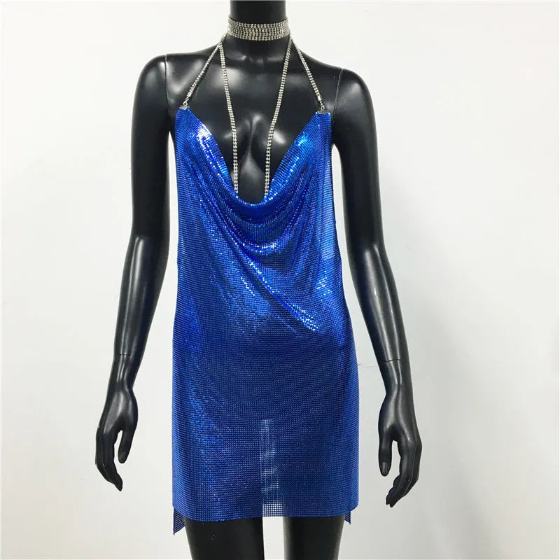 AKYZO Mini abito patchwork con paillettes dorate sexy Donna senza maniche Taglio basso Catene di metallo Halter Slim Abiti da festa da discoteca affascinanti