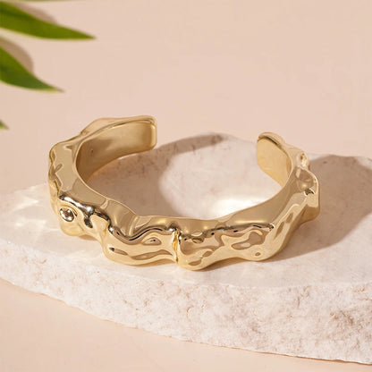 Bracelets irréguliers exagérés de mode pour femmes, simples, Hip Hop, Rock, personnalité, manchette en plastique, bijoux tendance