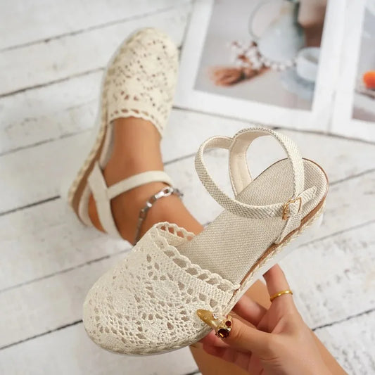 Sandales de mode décontractées d'été pour femmes 2025 Nouvelles chaussures pour femmes Chaussures compensées en maille respirante Sandales de plage décontractées