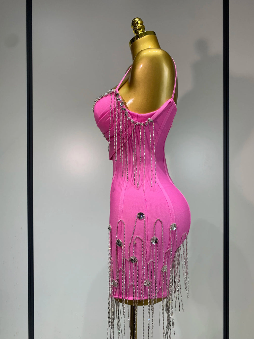 Abito sexy con fasciatura senza maniche aderente con cinturino per spaghetti senza schienale Elegante abito da ballo Abiti da compleanno di lusso per feste serali da club
