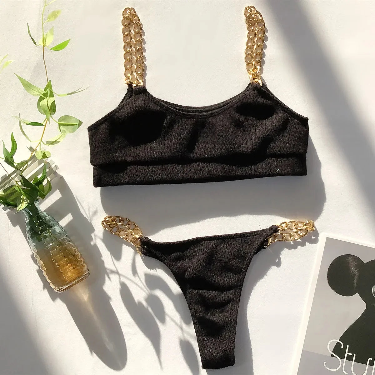 Micro Bikini Sexy 2026 Nero Solido con Reggiseno Push-Up e Cinghie Metalliche, Costume da Bagno Brasiliano, Perizoma, Biquini
