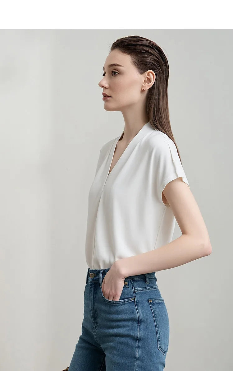 AMII Minimalism 2026 T-shirt Estiva da Donna Stile Classico Casual Scollo a V Manica Corta Tinta Unita Elasticizzata Top e Magliette Femminili 12312013