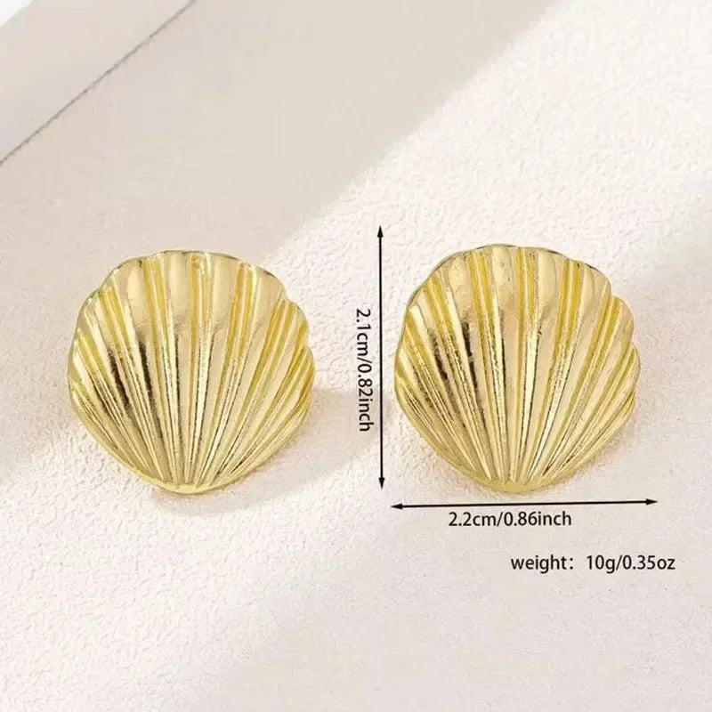 Nuovi orecchini a bottone in argento antico con personalità di conchiglia stereo gotica per uomo donna Ognissanti gioielli punk regalo accessorio per le vacanze