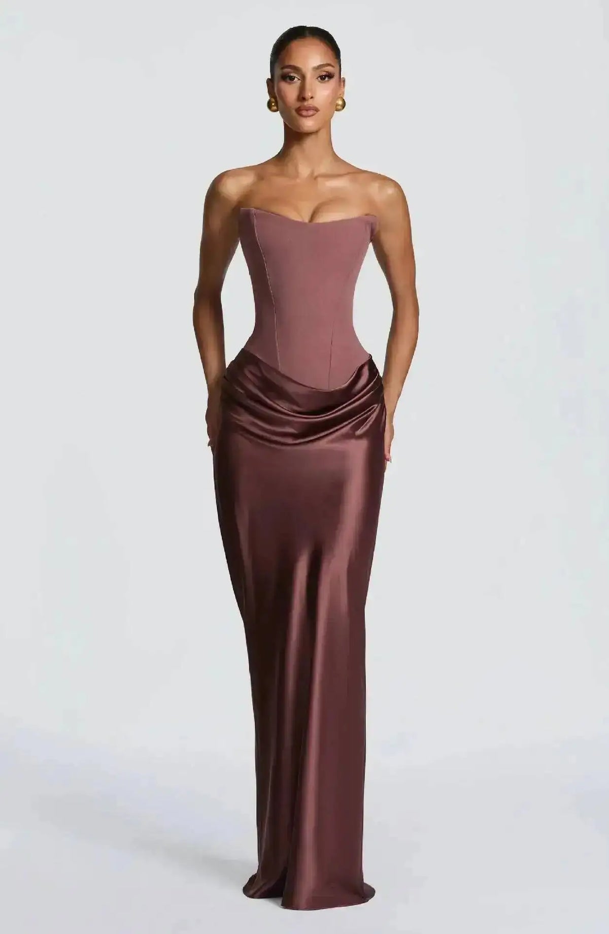 Giyu Sexy Satin Evening Club Abiti da festa Donna 2025 Estate senza spalline con spalle scoperte Lisca di pesce increspato Maxi abito lungo Abito elegante