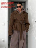 Trench con lacci con risvolto solido per le donne Moda maniche lunghe spalla larga cappotto corto allentato 2025 Nuovo autunno pendolari Outwear