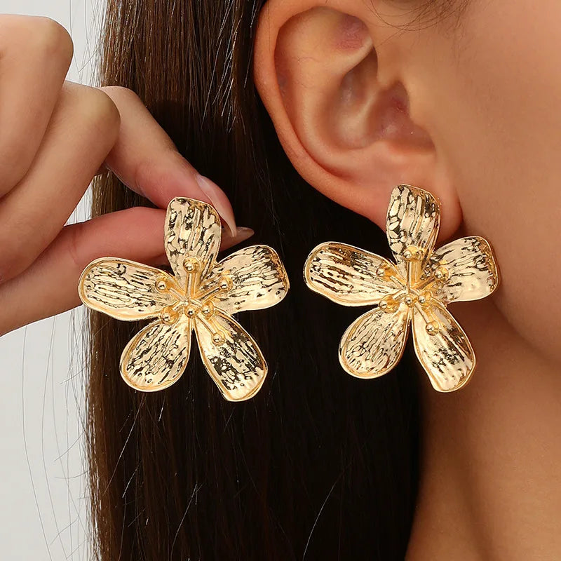 Orecchini Vintage Geometrici Irregolari in Metallo per Donne, Tendenza 2025, Orecchini a Perno Dorati, Gioielli