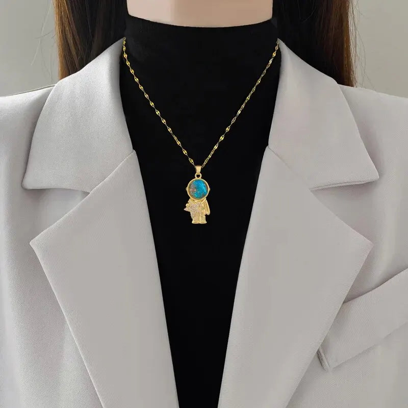 Collana di lusso leggera in acciaio al titanio con serie Star per donna, colore oro, pianeta, luna, astronauta, collane con ciondolo, gioielli, regali