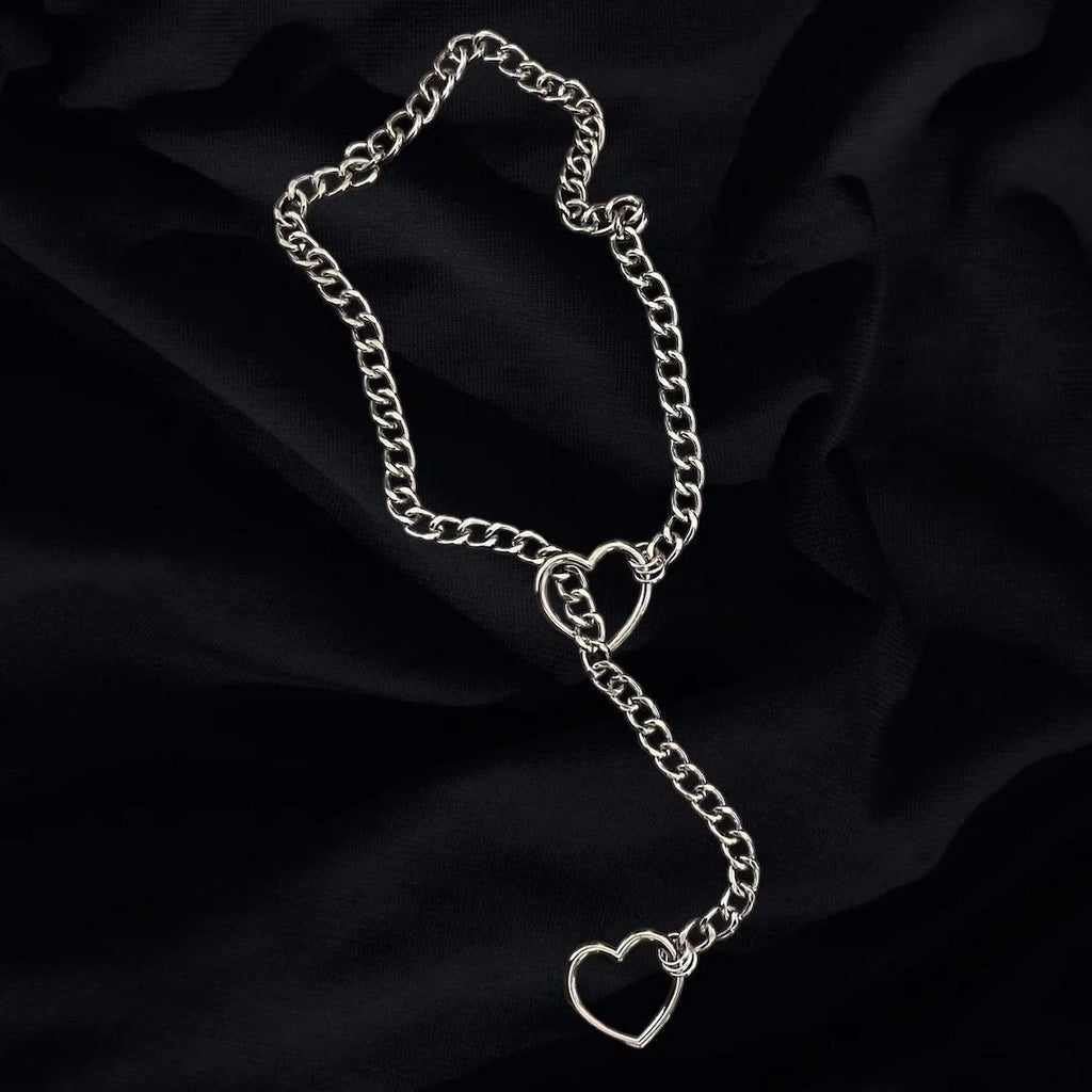 Collana a catena lunga e pesante con ciondolo a cuore, stile choker, per donna