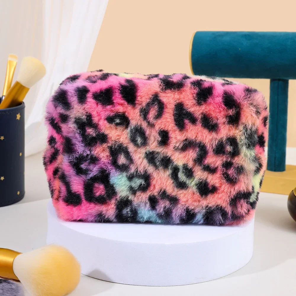 Borse per il trucco in pelliccia di leopardo per le donne Borsa per cosmetici da viaggio morbida Custodia per organizer Custodia per borse da donna per ragazze
