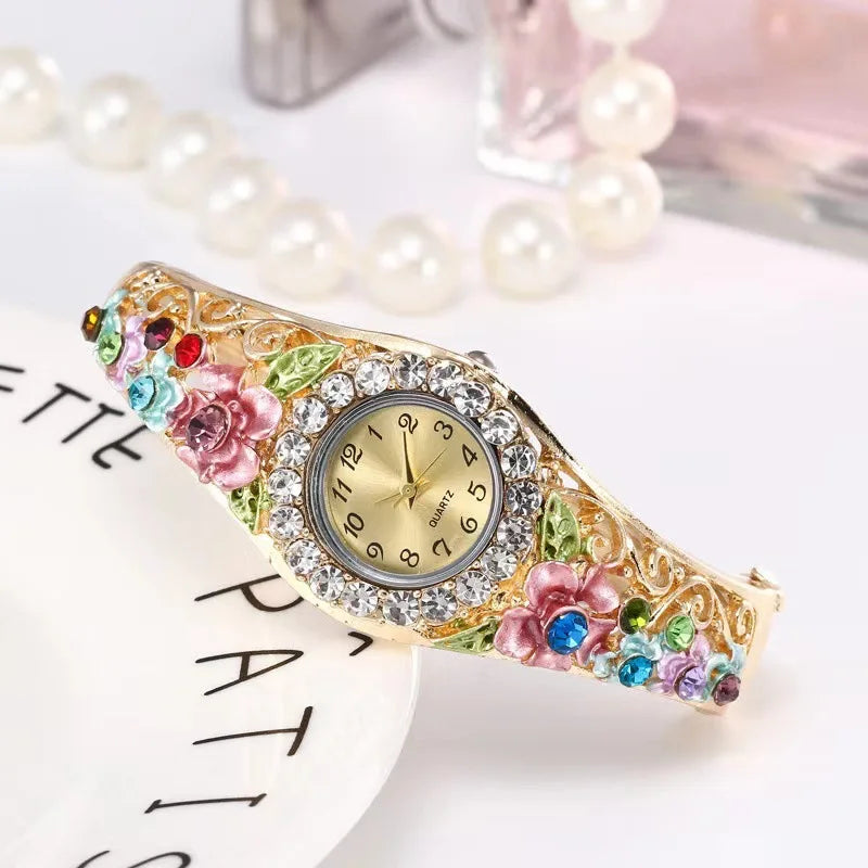 Orologi da donna Orologio al quarzo con strass in acciaio inossidabile Orologio da donna con fiore alla moda Bracciale vintage Elegante orologio da polso zegarek damski