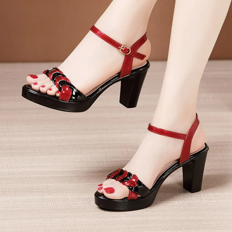 Sandali estivi in pelle di alta qualità per donna 8cm 10cm tacco alto 2024 taglia 32 33 43 piattaforma open toe scarpa elegante nero bianco