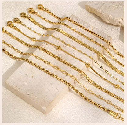 Bracciale in Acciaio Inossidabile Placcato Oro, Non Ossida, Impilabile per Donne, Sottile Catena a Spina di Pesce, Gioiello Impermeabile, Regalo