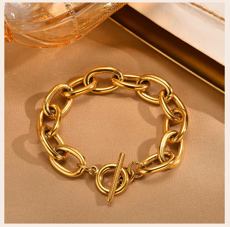 Braccialetti a ginocchiera robusti e audace da donna, bracciale a catena a maglie con fibbia OT in acciaio inossidabile placcato oro senza appannamento