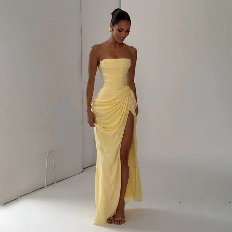 Elegante Abito Giallo Senza Spalline con Pieghe, Chic Senza Maniche, con Spacco e Vita Stretta, Vestito Lungo da Sera per Donna 2026