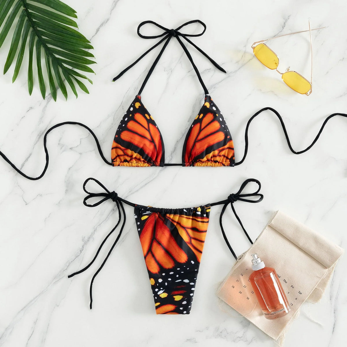 Damen-Bikini-Set mit Schmetterlingsdruck, sexy zweiteilige Bademode mit Schnürdetails, europäischer Strand-Stil Urlaubs-Badeanzüge mit Bandeau-Oberteil