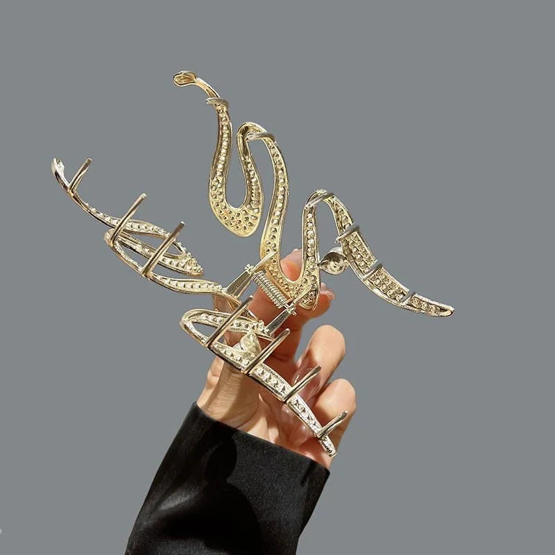 Clip per artigli per capelli in metallo di grandi dimensioni di lusso Forcine irregolari Punk Capelli in cristallo Granchi Barrettes Clip per mascelle vintage Accessori per capelli da donna
