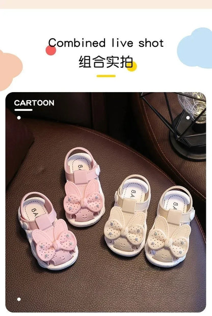 Nuovi sandali estivi antiscivolo per ragazze con suole morbide e design leggero, perfetti per la spiaggia