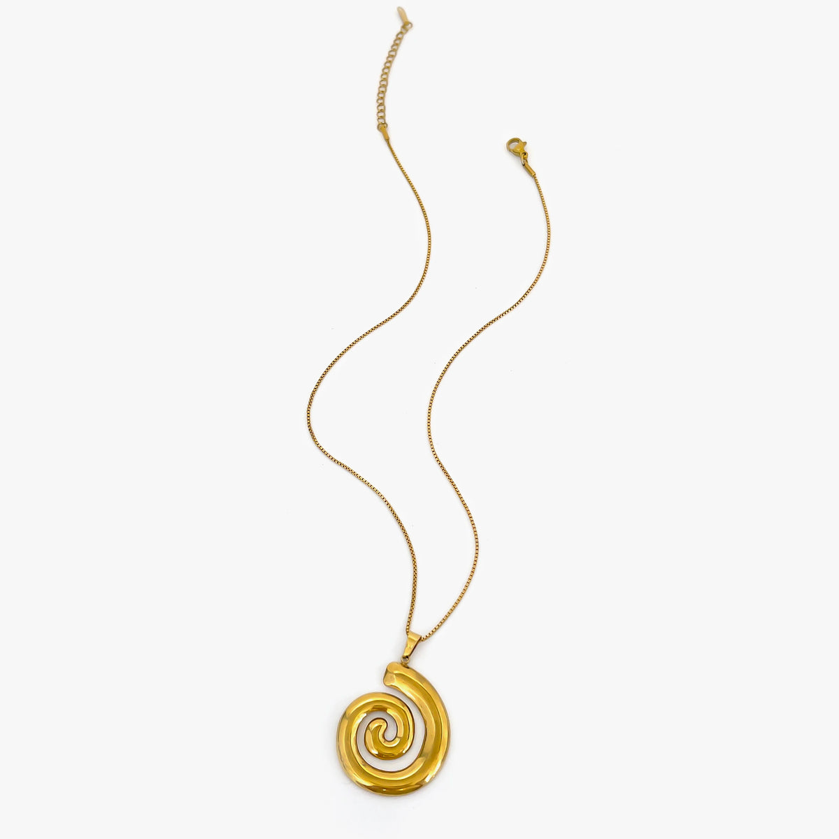 Peri'sbox New Fashion Starfish Hollow Vortex Collana con ciondolo a spirale per le donne Placcato oro 18 carati Appannamento Gioielli gratuiti Regali Estate