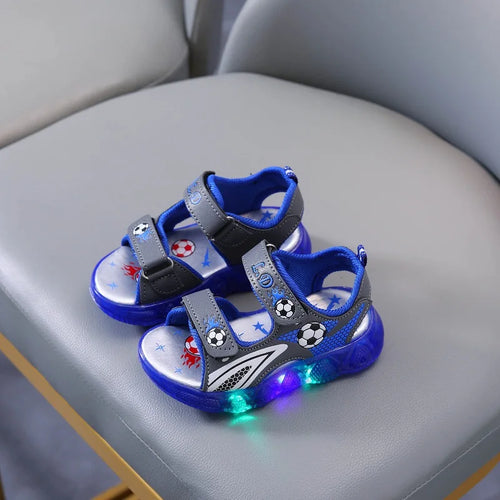 Sandali estivi Nuovo Sport Comfort Scarpe da bambino Antiscivolo Traspirante Morbido Light Up Scarpe da ragazzo Moda Spiaggia Sandali casual Босоножки