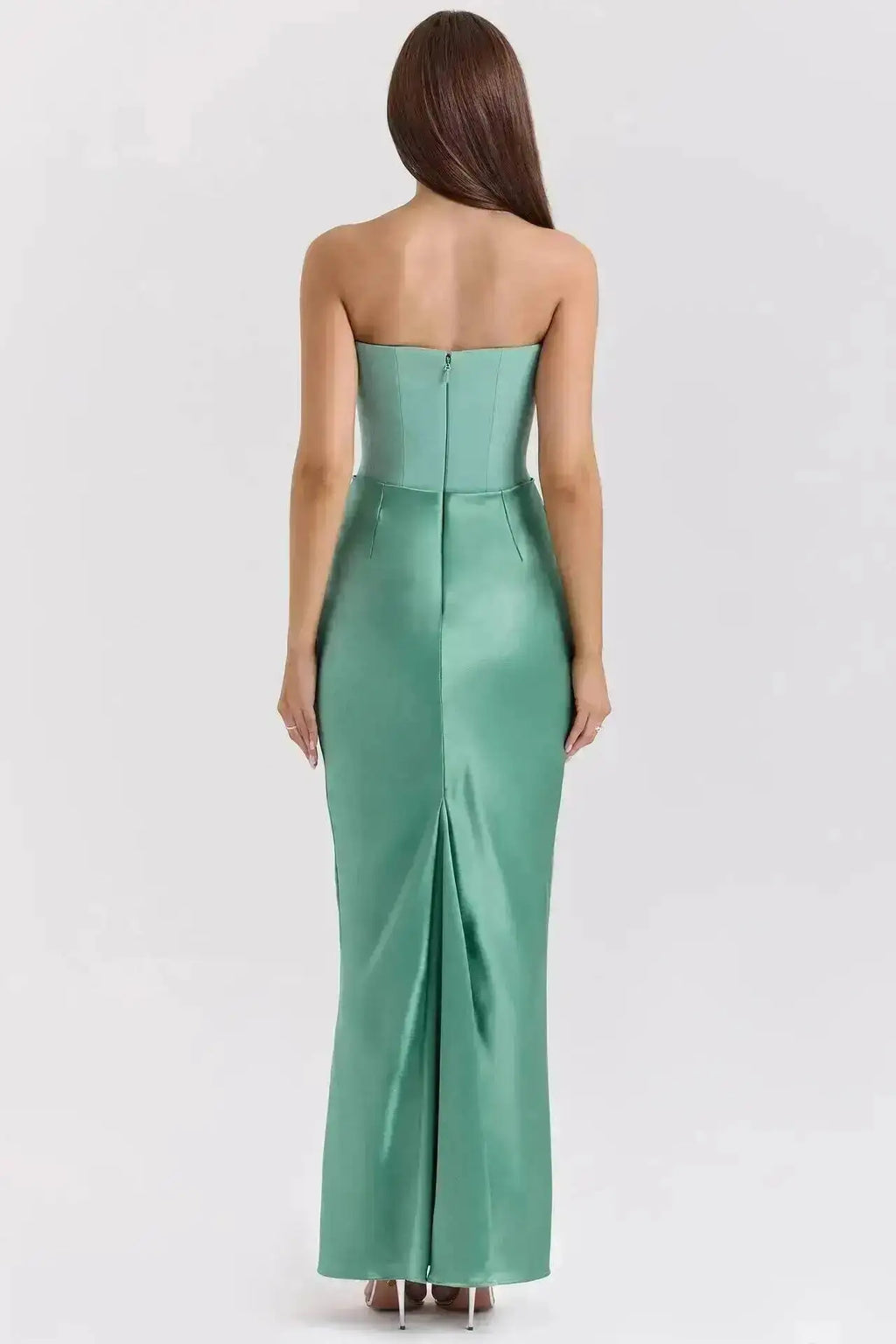 Giyu Sexy Satin Evening Club Abiti da festa Donna 2025 Estate senza spalline con spalle scoperte Lisca di pesce increspato Maxi abito lungo Abito elegante