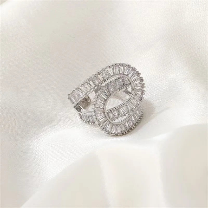 Nuovo Design Anelli di Zircone per Le Donne Ragazze Cubic Zirconia Anello in Acciaio Inossidabile 2023 di Tendenza di Lusso di Cerimonia Nuziale Estetica Gioielli Anelli