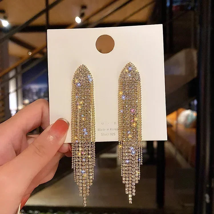 Nuova tendenza della moda Design unico Orecchini rettangolari eleganti e squisiti con zirconi per gioielli da donna Regali premium per feste di nozze