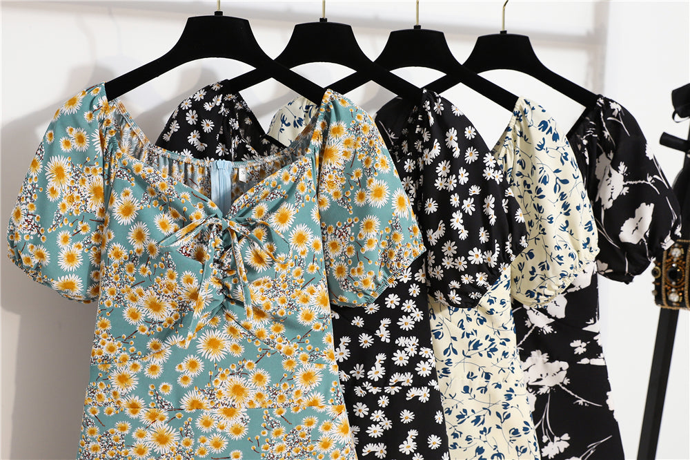 Mini abiti da donna Moda estiva Abiti femminili Stampa Abiti in chiffon floreale Abito casual con maniche corte a pieghe arricciate