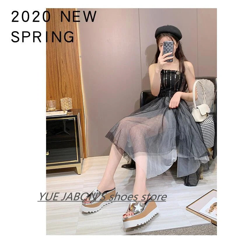 Genuine Leather Buckle Strap Sandals Breathable Sneakers Stars women summer rivets shoes Korean Style Platform Casual Shoes