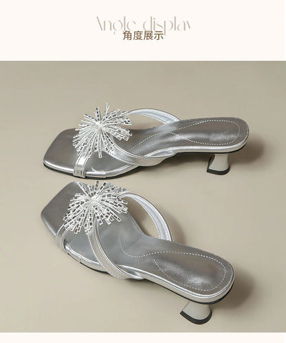 Damen-Sommersandalen 2026 Neue High-End-Outdoor-Trend-Strass-Sandalen mit klobigem Absatz