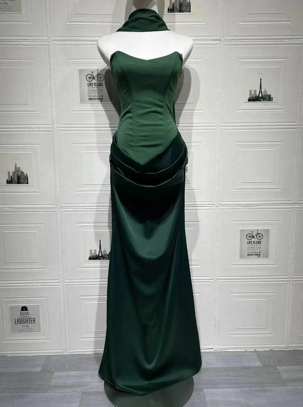 Giyu Sexy Satin Evening Club Abiti da festa Donna 2025 Estate senza spalline con spalle scoperte Lisca di pesce increspato Maxi abito lungo Abito elegante