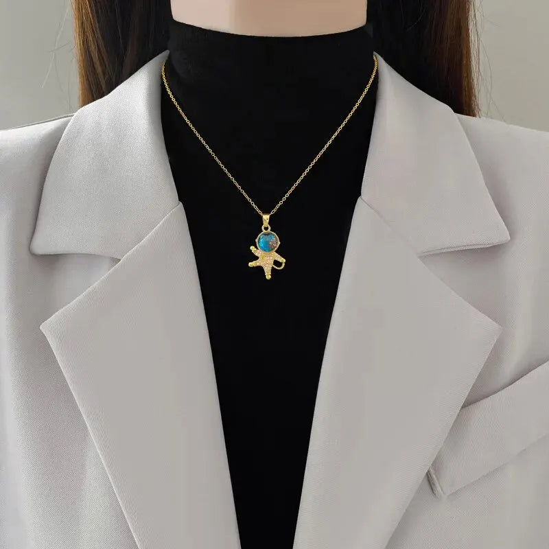Collana di lusso leggera in acciaio al titanio con serie Star per donna, colore oro, pianeta, luna, astronauta, collane con ciondolo, gioielli, regali
