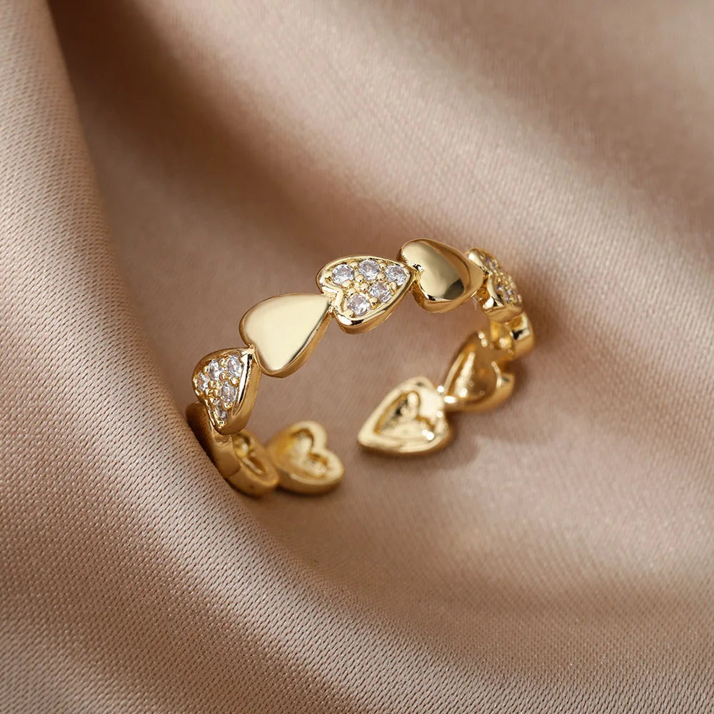Anelli a forma di cuore geometrico con zirconi per donna Anello nuziale in acciaio inossidabile color oro Gioielli estetici di lusso Regalo per coppia 2025