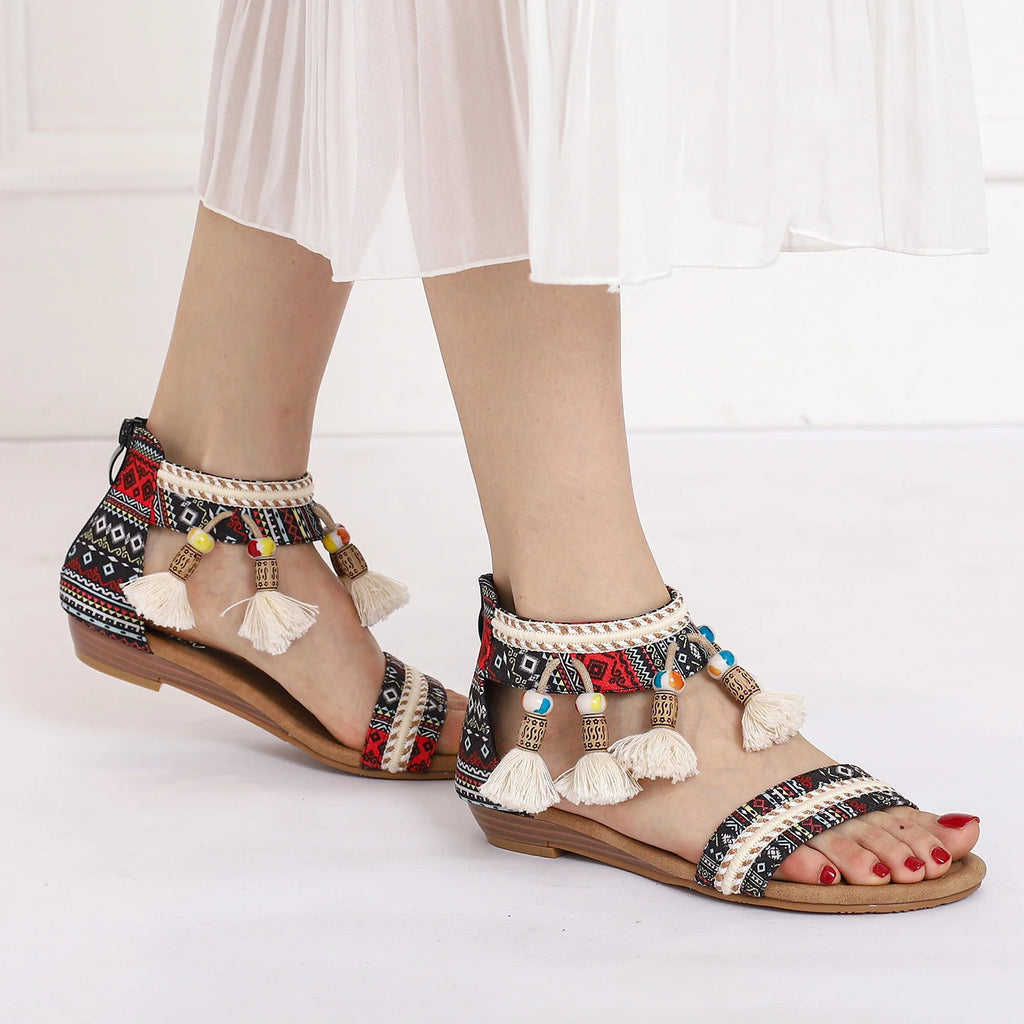 Neue Damen-Sommersandalen im römischen Bohème-Stil mit flachem Absatz, weicher Sohle, bequem und rutschfest für Urlaub und Tourismus