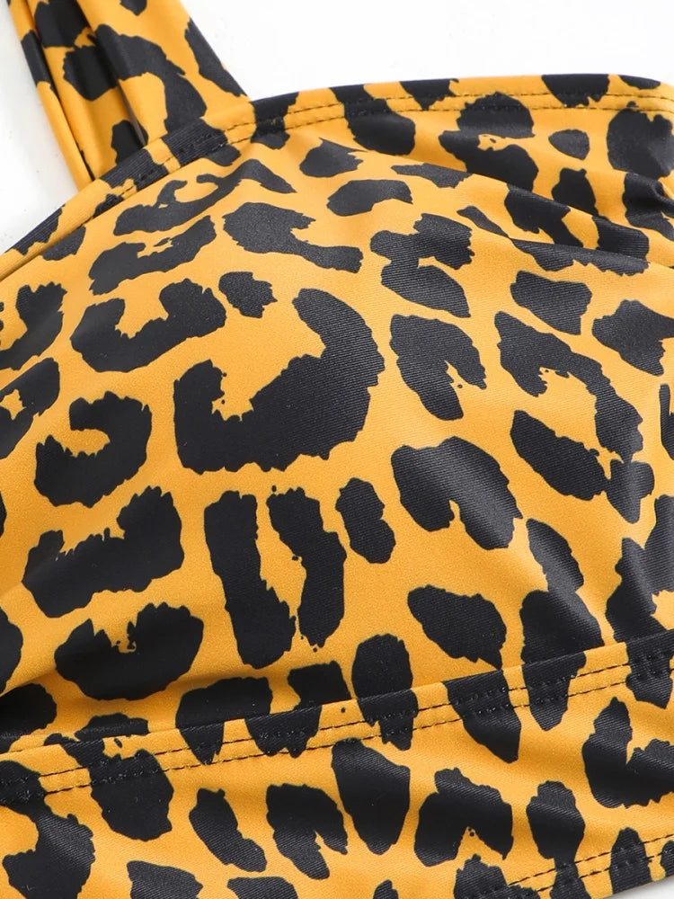 Bikini Donna Costume da bagno 2026 Nuovo Leopard Sling Shorts Bikini Set Costumi da bagno sexy Estate Due pezzi Set Beachwear Costume da bagno femminile