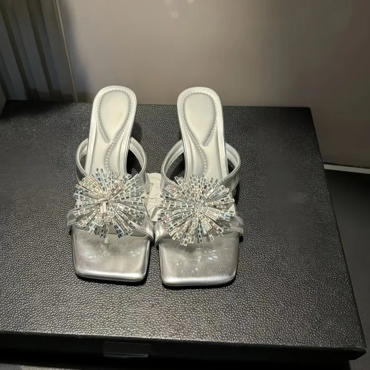 Damen-Sommersandalen 2026 Neue High-End-Outdoor-Trend-Strass-Sandalen mit klobigem Absatz