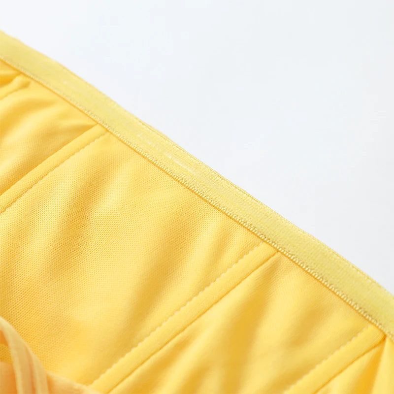 Elegante Abito Giallo Senza Spalline con Pieghe, Chic Senza Maniche, con Spacco e Vita Stretta, Vestito Lungo da Sera per Donna 2026