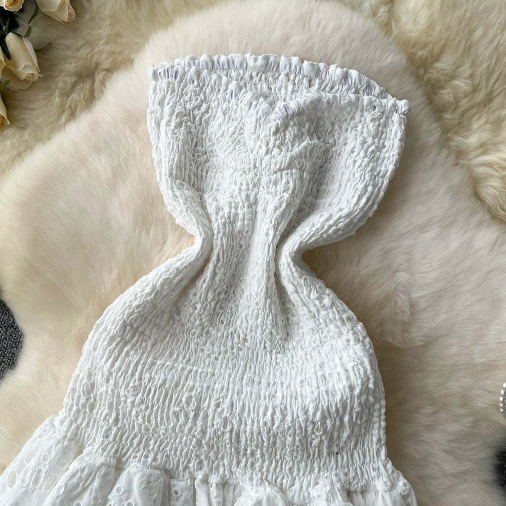 Sexy senza maniche tube top pieghettato cut out ricamo ruffle Dress Chic Vintage Evening Party Women Chic summer sweet dresses