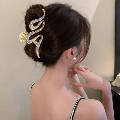 Clip per artigli per capelli in metallo di grandi dimensioni di lusso Forcine irregolari Punk Capelli in cristallo Granchi Barrettes Clip per mascelle vintage Accessori per capelli da donna